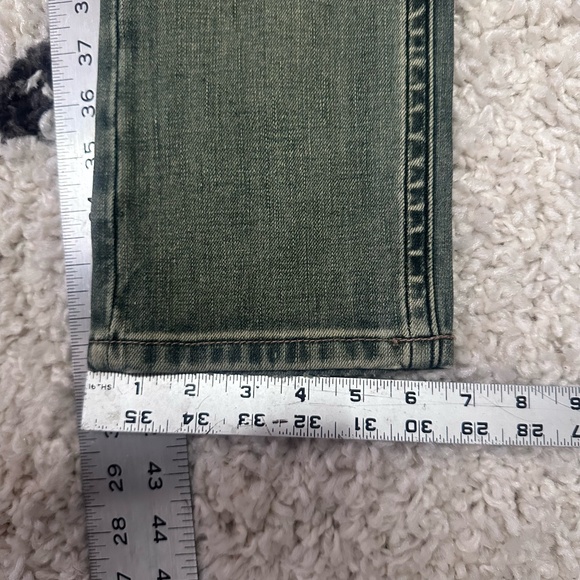 Miss Me Belgian Green Tint Wash - Picture 6 of 8